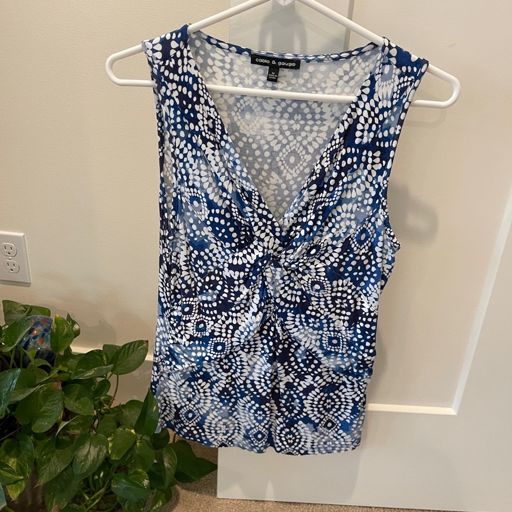 Cable and Gauge -Size M top